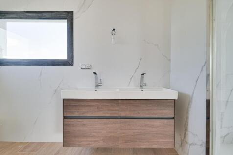 Property Image 72
