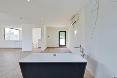 Property Image 90