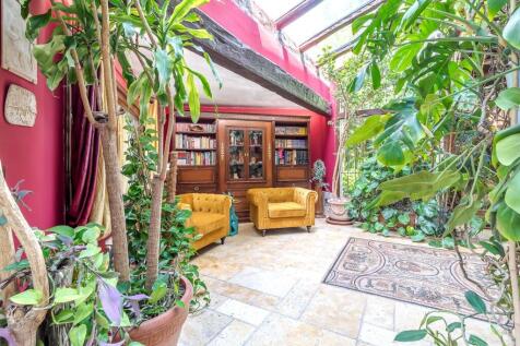 Property Image 9