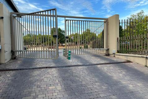 Property Image 12