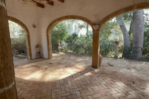 Property Image 6