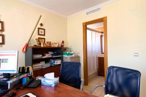 Property Image 28