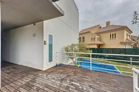 Property Image 80