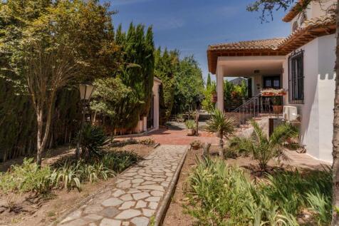 Property Image 4