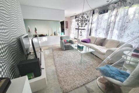 Property Image 63