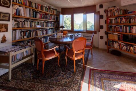 Property Image 35