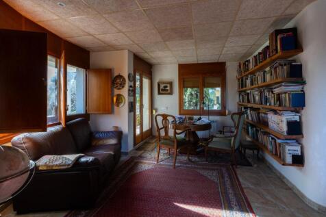 Property Image 36