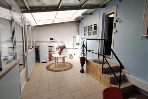 Property Image 9