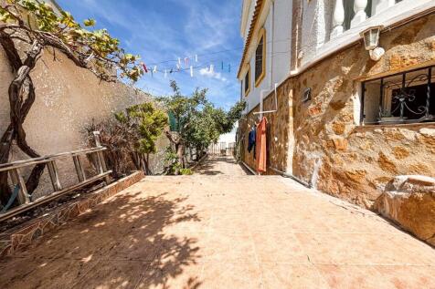 Property Image 39