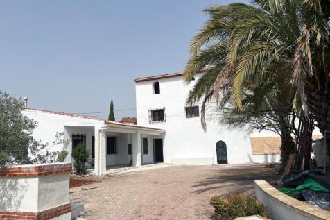 Property Image 4