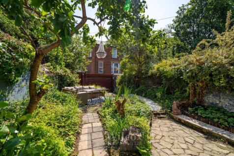 Property Image 38
