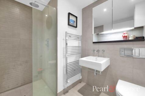 En Suite Shower Room
