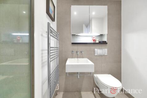 En Suite Shower Room