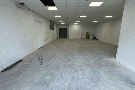 ROSEVILLE ROAD BUSINESS PARK UNIT C - Hamond Estat