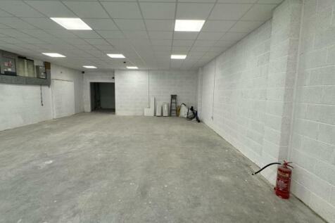 ROSEVILLE ROAD BUSINESS PARK UNIT C - Hamond Estat