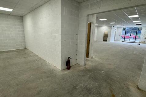 ROSEVILLE ROAD BUSINESS PARK UNIT C - Hamond Estat