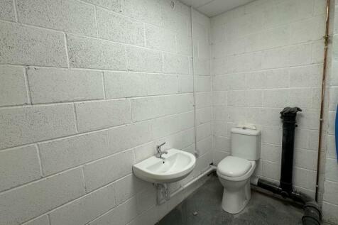Roseville Road Business Park - Unit D - Hamond Est