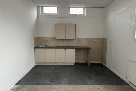 Unit FG Roseville Road Business Park, Warehouse:re