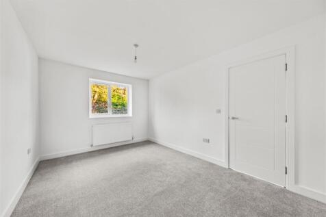 Transvaal Terrace bedroom 1.jpg