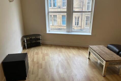 Flat 4 Rawson Living room 2.jpg