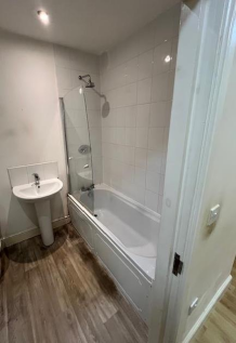 bathroom.png