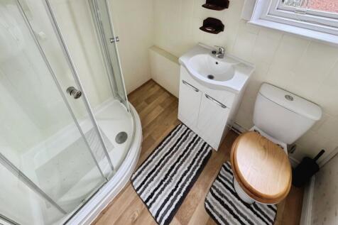 Hamond Estates - House for sale Batley - Paul McGo