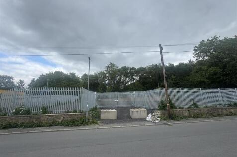 industrial land spen vale street paul mcgonagle.jp