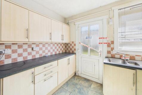 CAM01258G0-PR0084-STILL005.jpg