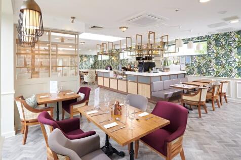 Communal Bistro