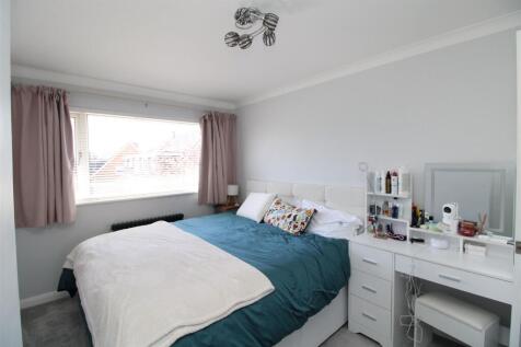 Master Bedroom 2.JPG