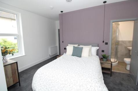 Bedroom 4.JPG
