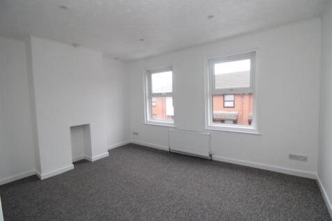 Bedroom 1.JPG