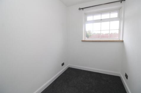 Bedroom 3.JPG