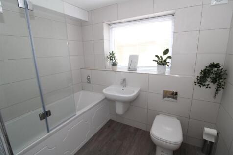 Bathroom .jpg