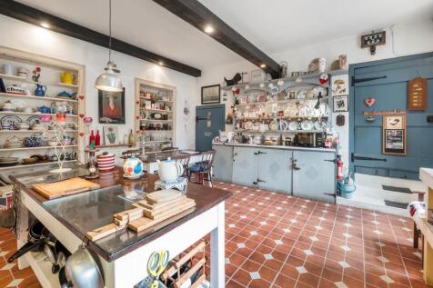 Property Image 11