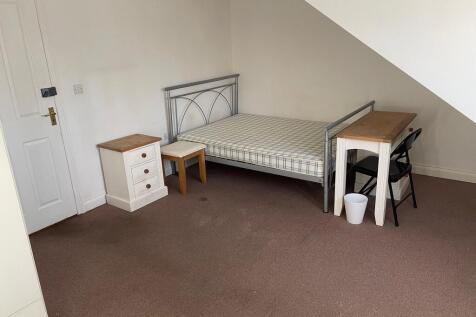 Room 5 