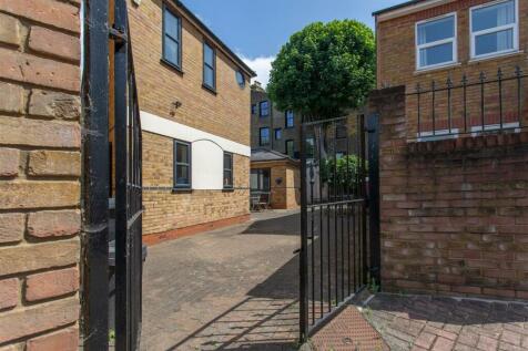 Chester Crescent