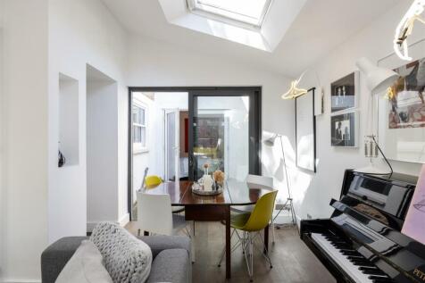 Forest Road, E8