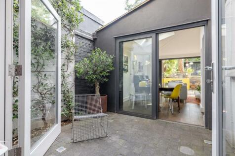 Forest Road, E8