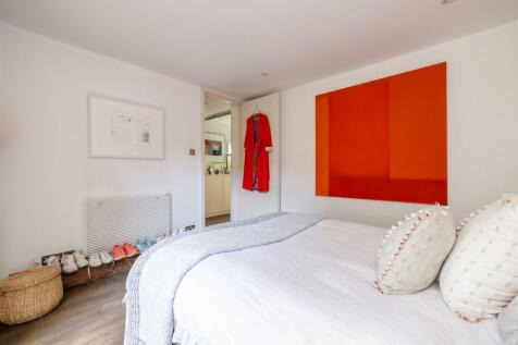 Forest Road, E8