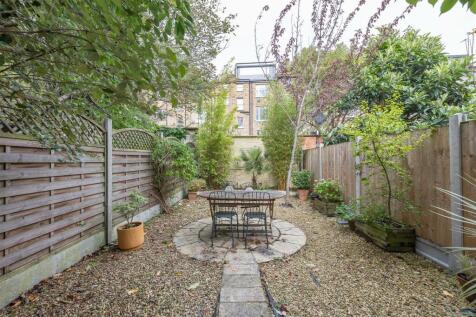 Chester Crescent E8