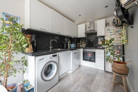 Chester Crescent E8