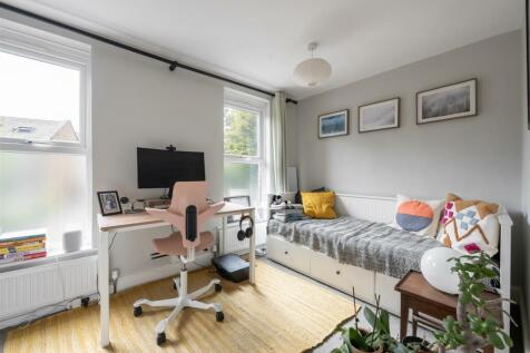 Chester Crescent E8