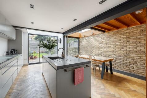 Sewdley Street, E5