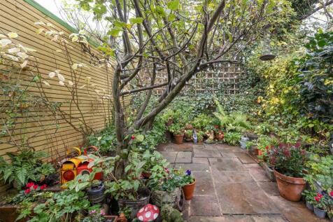 Bushberry Road E9