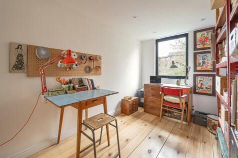 Bushberry Road E9