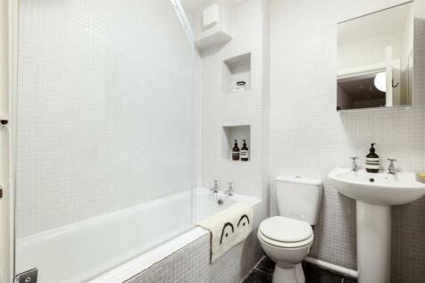 Wharf Place, E2