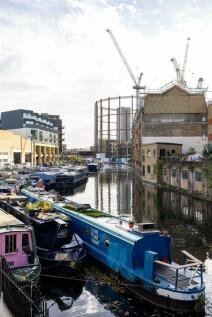 Wharf Place, E2