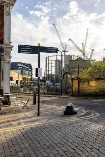 Wharf Place, E2