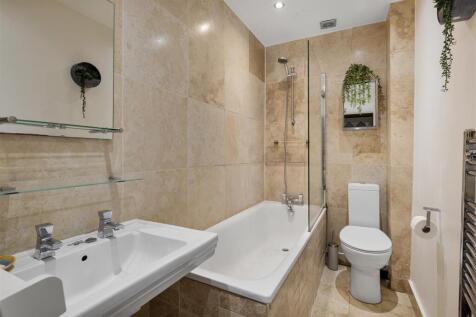 2, Queensdown Road E5